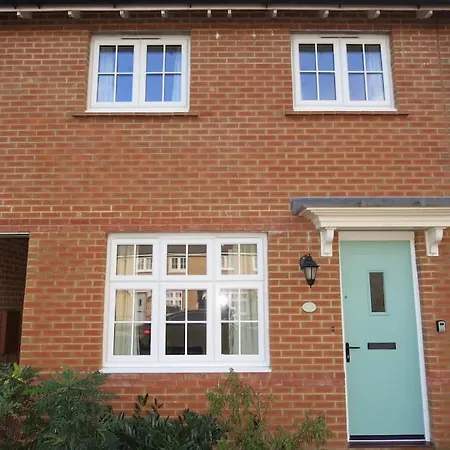 Impeccable With Parking Holiday home Bristol