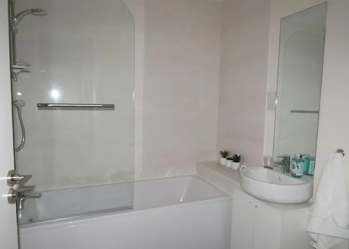 Holiday home Impeccable With Parking Bristol