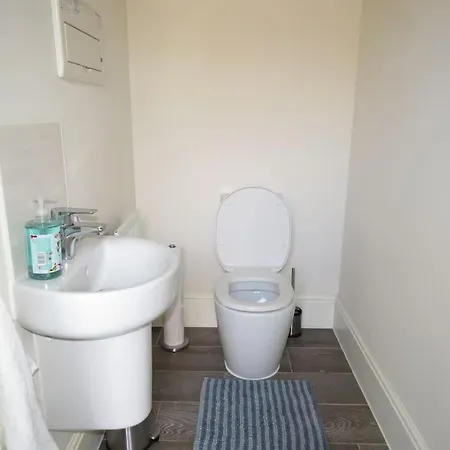 Impeccable With Parking *