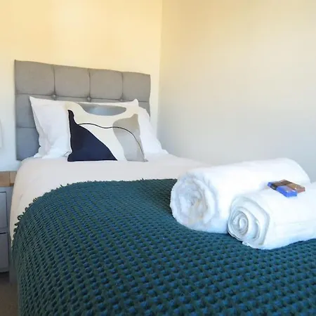 Impeccable With Parking *