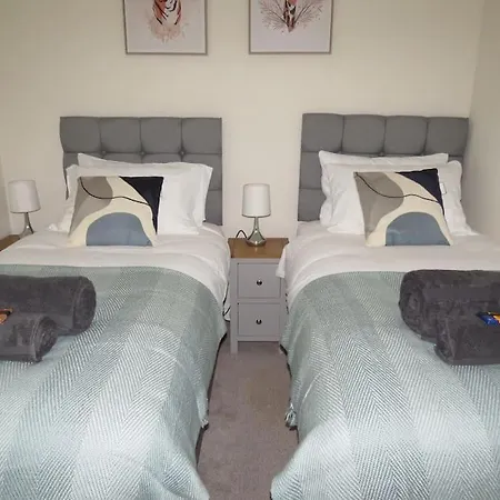 Impeccable With Parking Dom wakacyjny