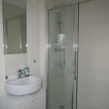 Impeccable With Parking Bristol